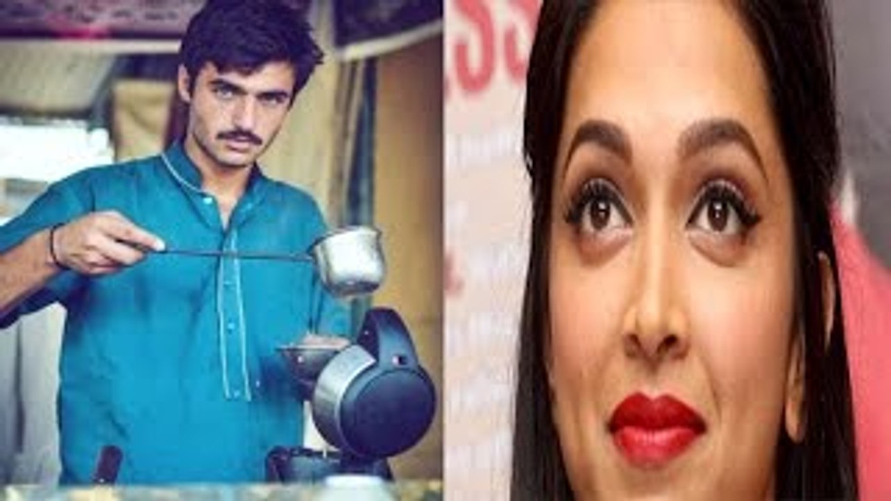 DEEPIKA PADUKONE Proposed Arshad Khan Chai Wala