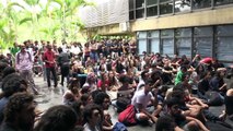 Escolas ocupadas em protesto contra Temer