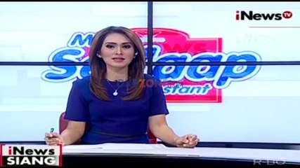 Petugas Razia Dokumen Imigrasi WNA di Tanah Air