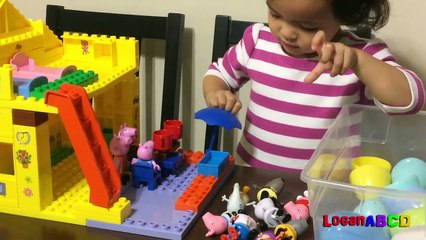Peppa Pig Blocks Mega House Construction Set, Peppa Pig Train and surprise eggs-ZnXW542mGuQ