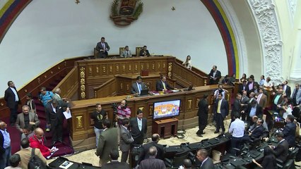 Oposición suspende juicio contra Maduro por diálogo en Venezuela