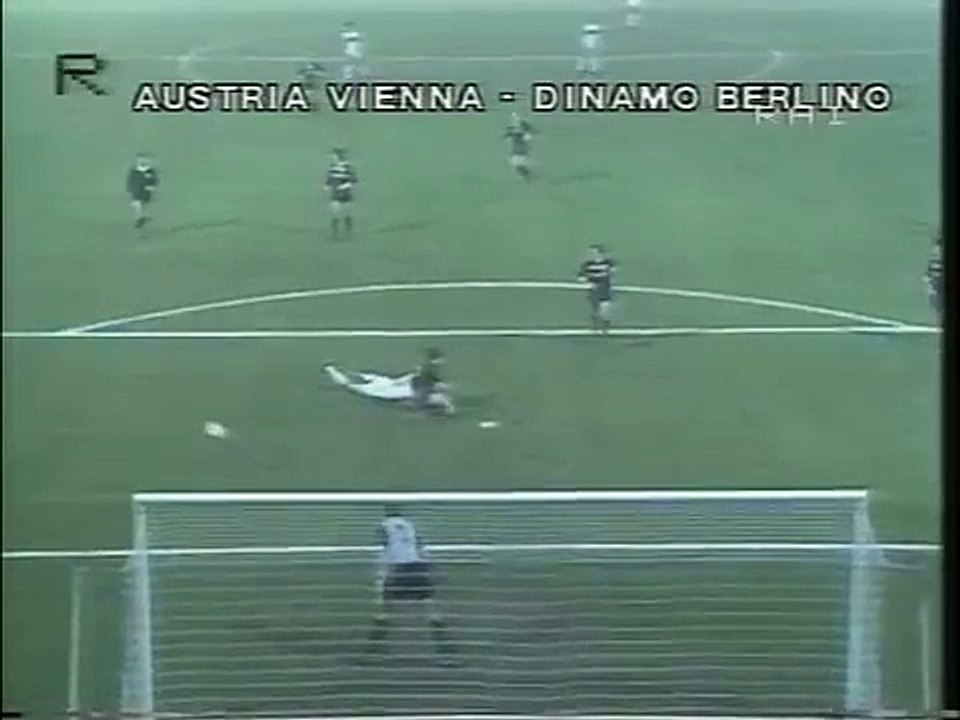 07.11.1984 - 1984-1985 European Champion Clubs' Cup 2nd Round 2nd Leg FK Austria Wien 2-1 BFC Dynamo Berlin