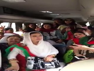 PTI Ki Khawateen Ki Naray Bazi Nawaz Sharif Kay Kheelaf