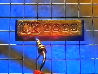 Home James S03E01 Everything in Its Place