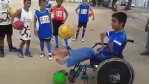 Questo non è un ragazzo disabile è un ragazzo speciale! Guardate cosa sa fare!