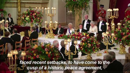Queen Elizabeth II hosts state banquet for Colombia's Santos