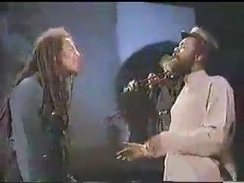 Maxi Priest & Beres Hammond - How can we ease the pain