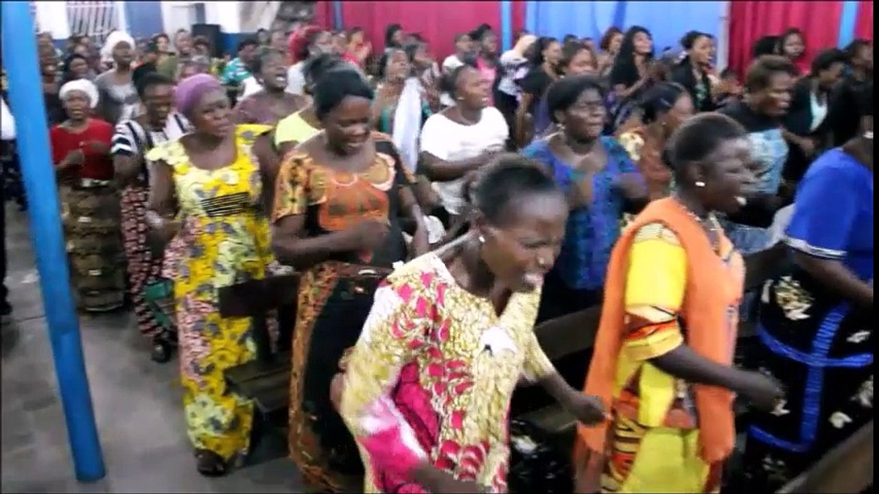 LA PUISSANCE DE DIEU  EN  OEUVRE  A KINSHASA