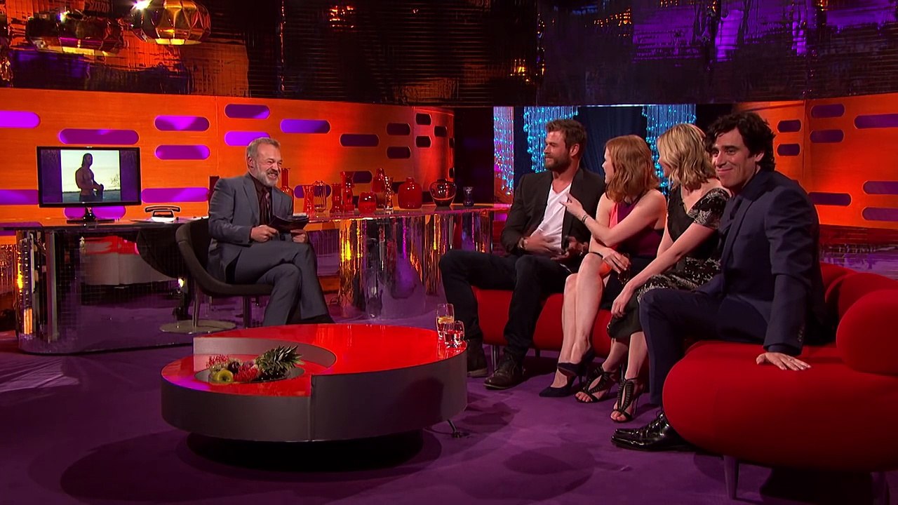 Chris Hemsworth Tells A Dirty Thor Joke - The Graham Norton Show