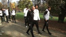 Foot - C1 - OL : Juventus-Lyon, promenade d'avant match
