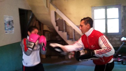 Agen  atteinte de la mucoviscidose, Inès Bendib boxe contre la maladie