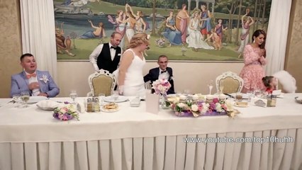 Ce que ce couple fait au moment de réaliser sa première danse émeut plus d'un