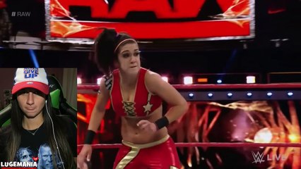 WWE RAW 10/31/16 Bayley vs Nia Jax