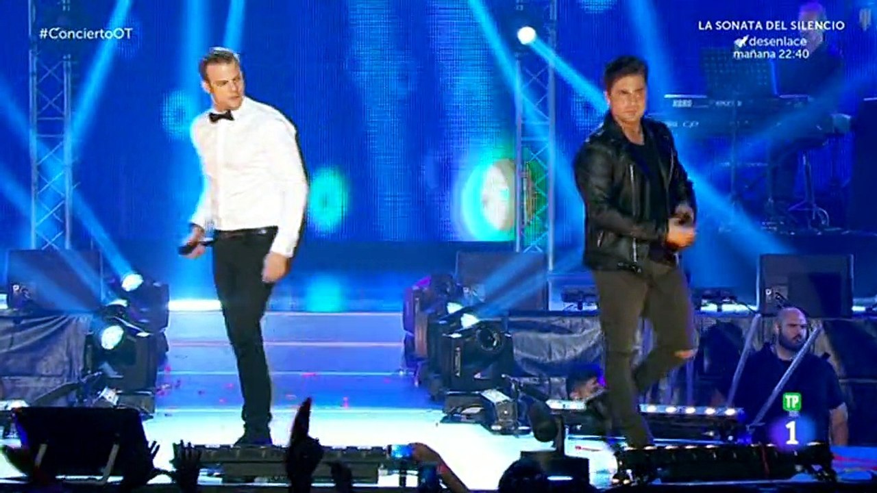 Concierto OT El Reencuentro - Dos hombres y un destino (David Bustamante y Álex Casademunt)