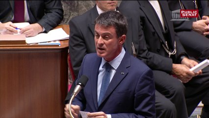 Valls: "Les attaques contre monsieur Bayrou ne réhausse pas le débat"