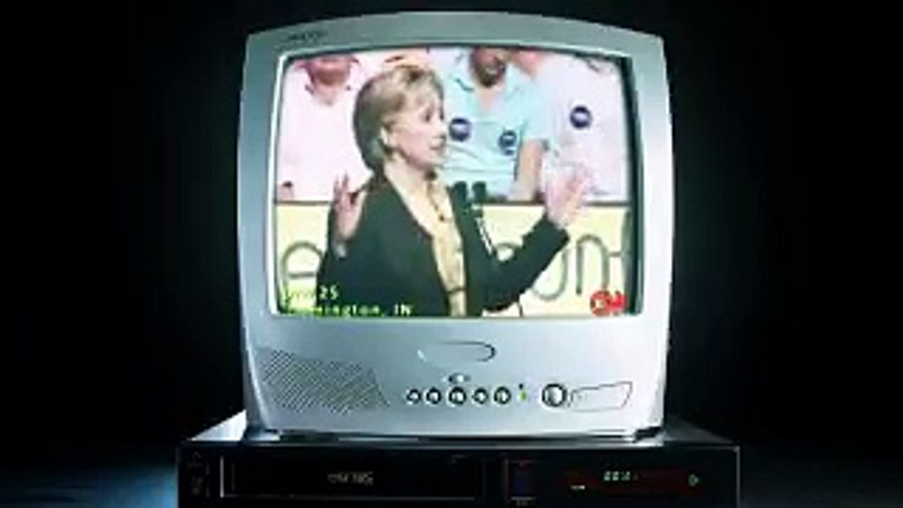 Hilary eine Wahl verloren, sie eine Auslenkung nutzt der Rest ist Geschichte & Geschichte ist sich wiederholende