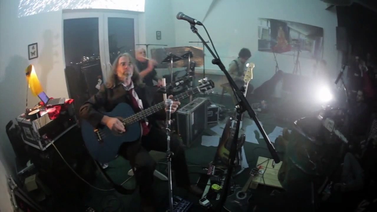 Faust and Omar Rodriguez Lopez - Live at Clouds Hill