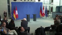 Merkel: “alarmante” restricción a libertad de prensa en Turquía