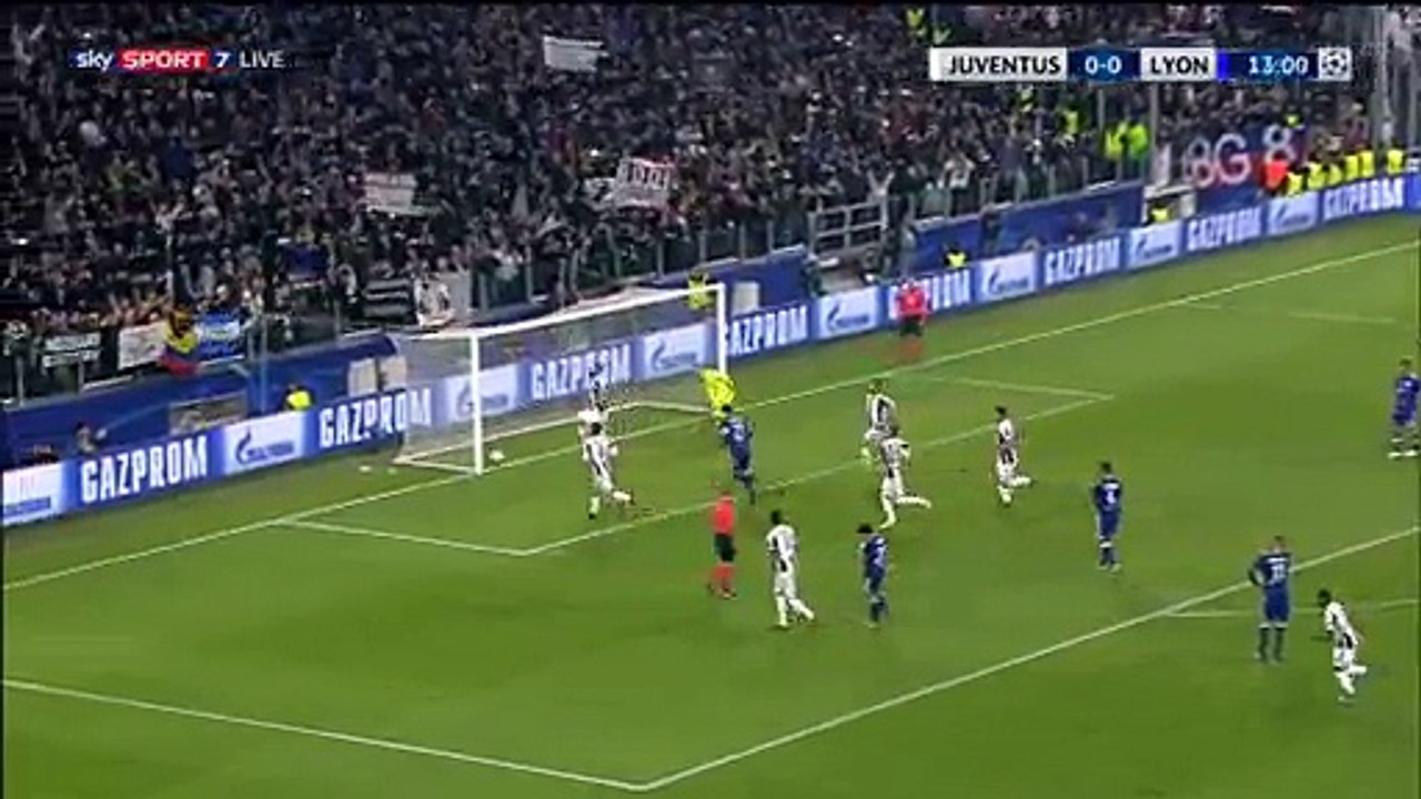 1-0 Gonzalo Higuain Goal HD - Juventus vs Olympique Lyonnais - 02.11.2016