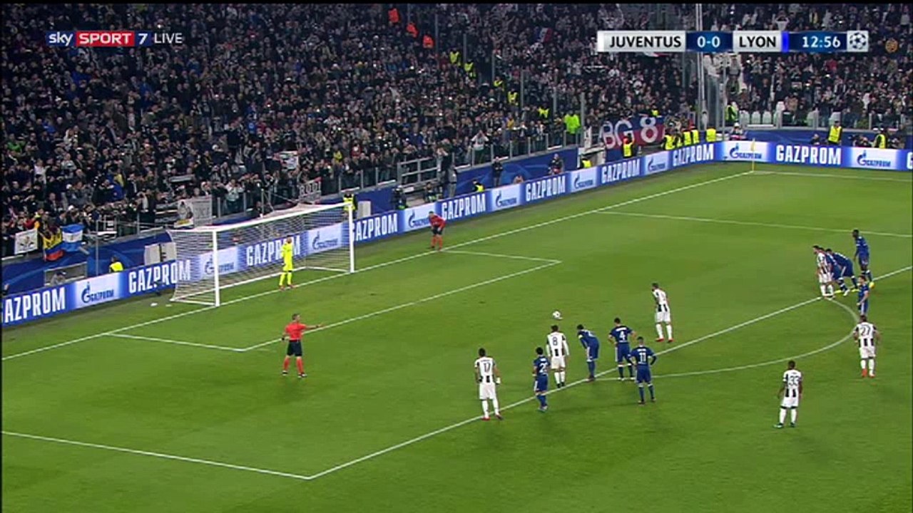 Gonzalo Higuain Goal HD - Juventus 1-0 Olympique Lyonnais - 02-11-2016