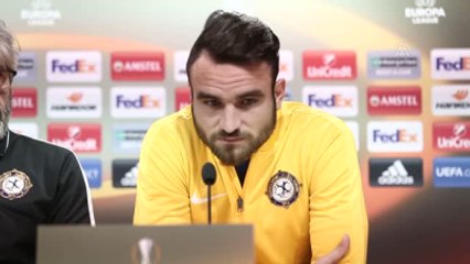 Osmanlıspor'un Teknik Direktörü Mustafa Reşit Akçay, Villarreal Maçı Öncesi Açıklamalarda Bulundu