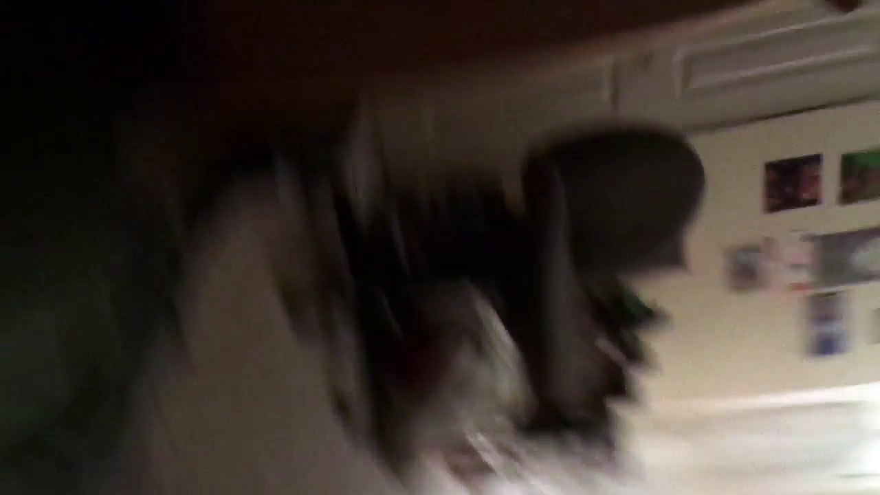 How to get a stuck VHS tape out of a VCR