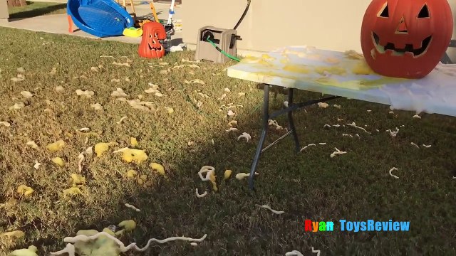 OOZING PUMPKIN Halloween Fun and Easy Science Experiments For Kids PART 2