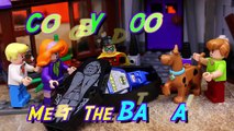 Scooby Doo Lego Mystery Mansion Finds Robin and Batman Legos with Shaggy Freddy Daphne and Velma-part1