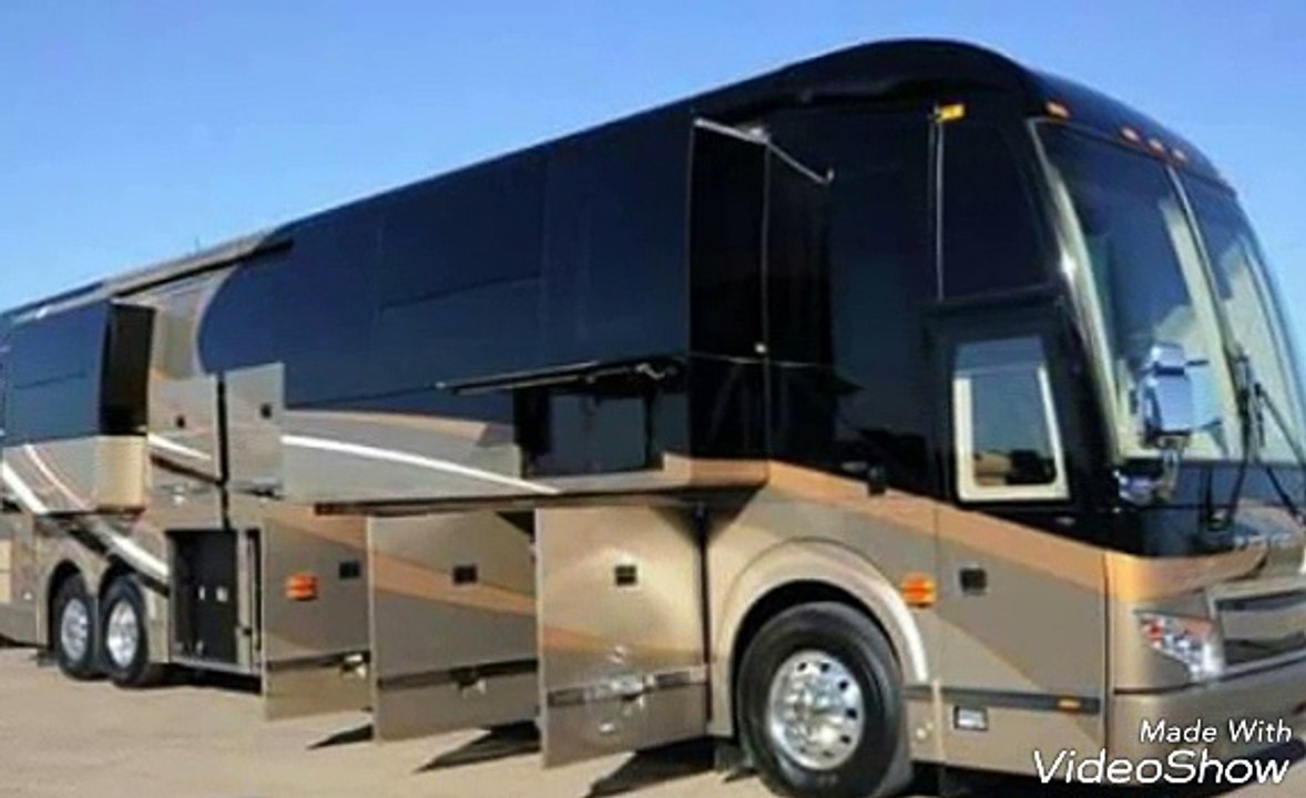 A Motorhome Luxury on Wheels!