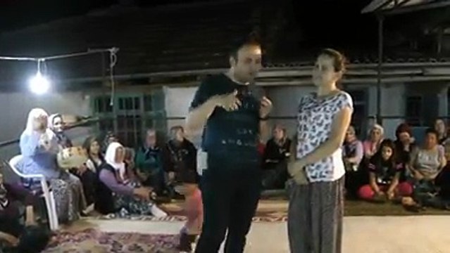 Uşak Karahallı Beki Köyü Kız Oyunlar