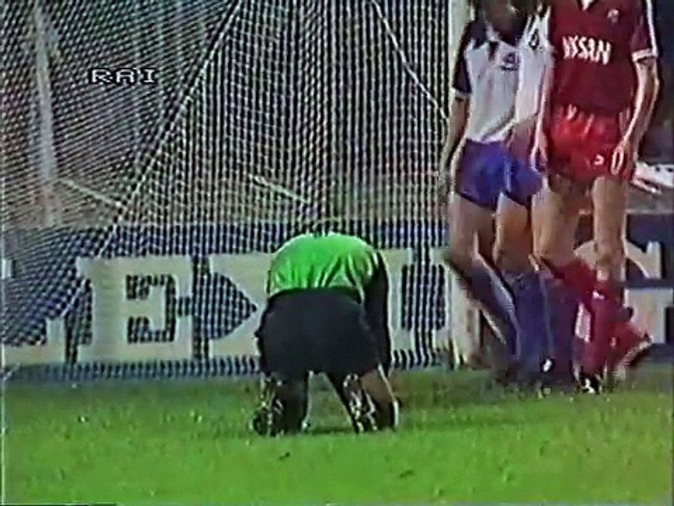 18.09.1985 - 1985-1986 UEFA Cup Winners' Cup 1st Round 1st Leg FC Utrecht 2-1 Dinamo Kiev