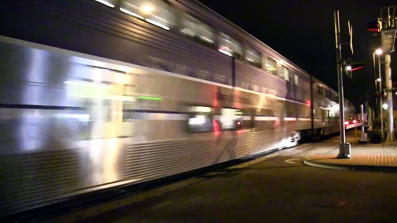 Night Trains!-zSGgtBE1qzw