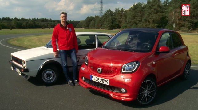 Smart Brabus vs VW Golf 1 GTI (2016)
