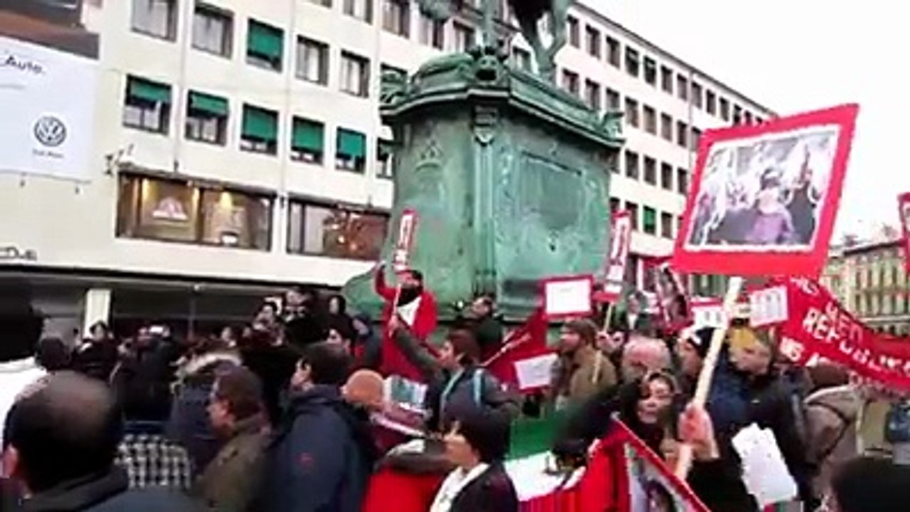 درگیری مخالفان و موافقان جمهوری اسلامی در مراسم عاشورای گوتبورگ سوئد٢٠١٦
