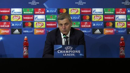 OL - Bruno Génésio: "La charnière la plus jeune de toute la compétition"