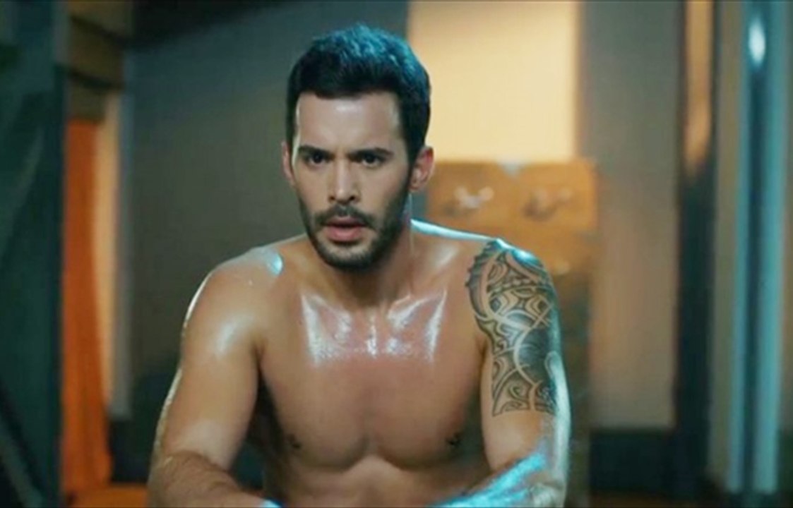 Barış Arduç Sevgilisi Gupse Özay ile Magazin 8'e Konuştu