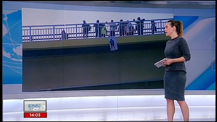 Έριξαν το «υπουργικό συμβούλιο» στη θάλασσα