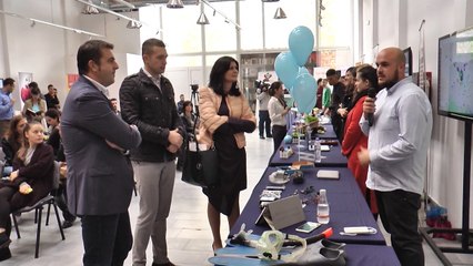 Report TV - Programi i vetëpunësimit mbështet 40 biznese të iniciuara nga të rinjtë