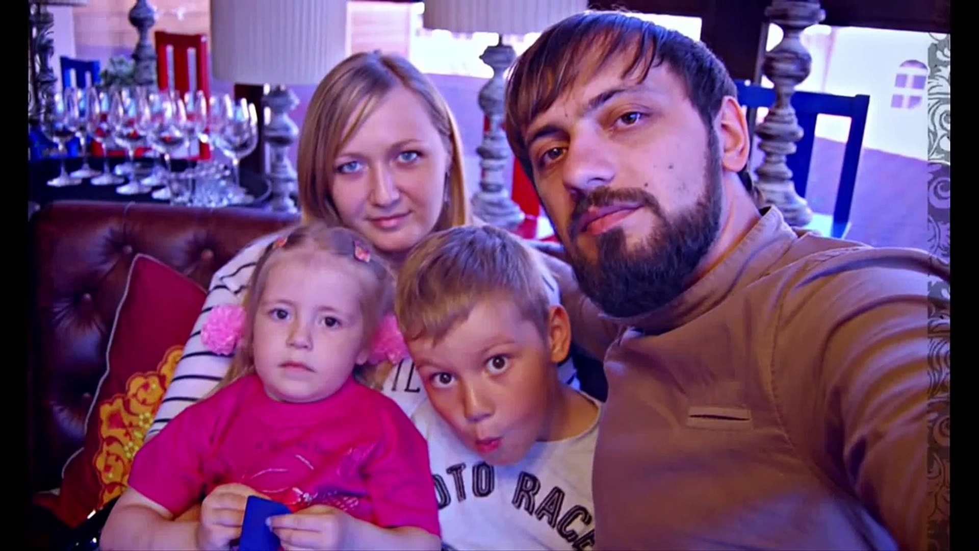 ⁣Плэй до играют дети Девочка Милана играет в пластилин Play Doh :Плейдо Куклы new