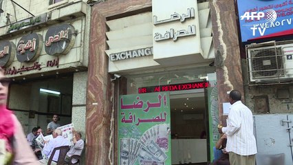 Banco Central do Egito anuncia câmbio flutuante