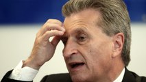 El comisario europeo Oettinger pide perdón por sus comentarios racistas