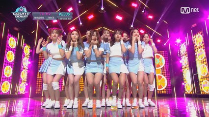 ′1위 후보′ 11인 11색 매력폭발 ′아이오아이′의 ′너무너무너무′ 무대