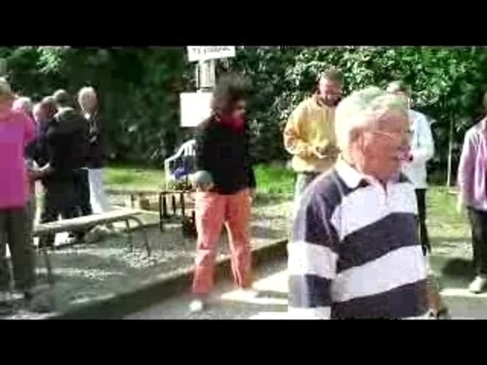 (4) Initiation à la boule plombée du pays de Morlaix