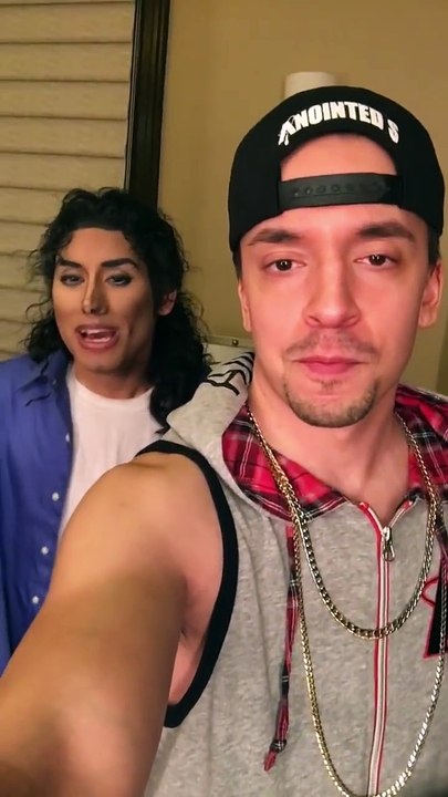 Imitation de Michael Jackson sur du beatbox