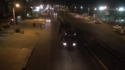 Sınıra Tank ve Zırhlı Araç Sevkıyatı (2)