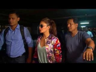 Jacqueline Fernandez MOBBED At The Airport | Dishoom