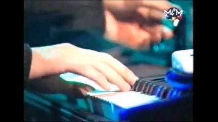 Muse - Feeling Good, Brussels Belgique, 01/07/2000