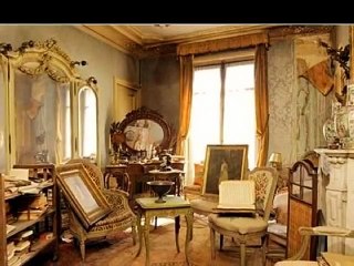 Cette maison était abandonnée depuis 1939. 70 ans plus tard, quand ils ouvrent la porte. Incroyable!