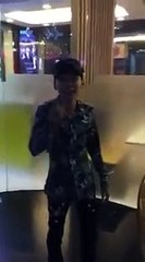 Nam thanh niên nhảy lầu