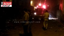 بالفيديو.. 3 سيارات اطفاء للسيطرة على حريق جراج البلدية بطنطا